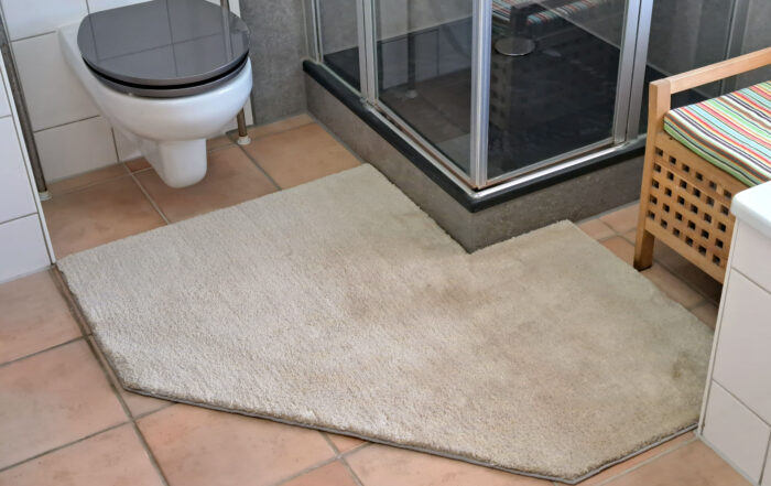 Ihr Badteppich nach Maß – individuell gefertigt für Ihr Zuhause